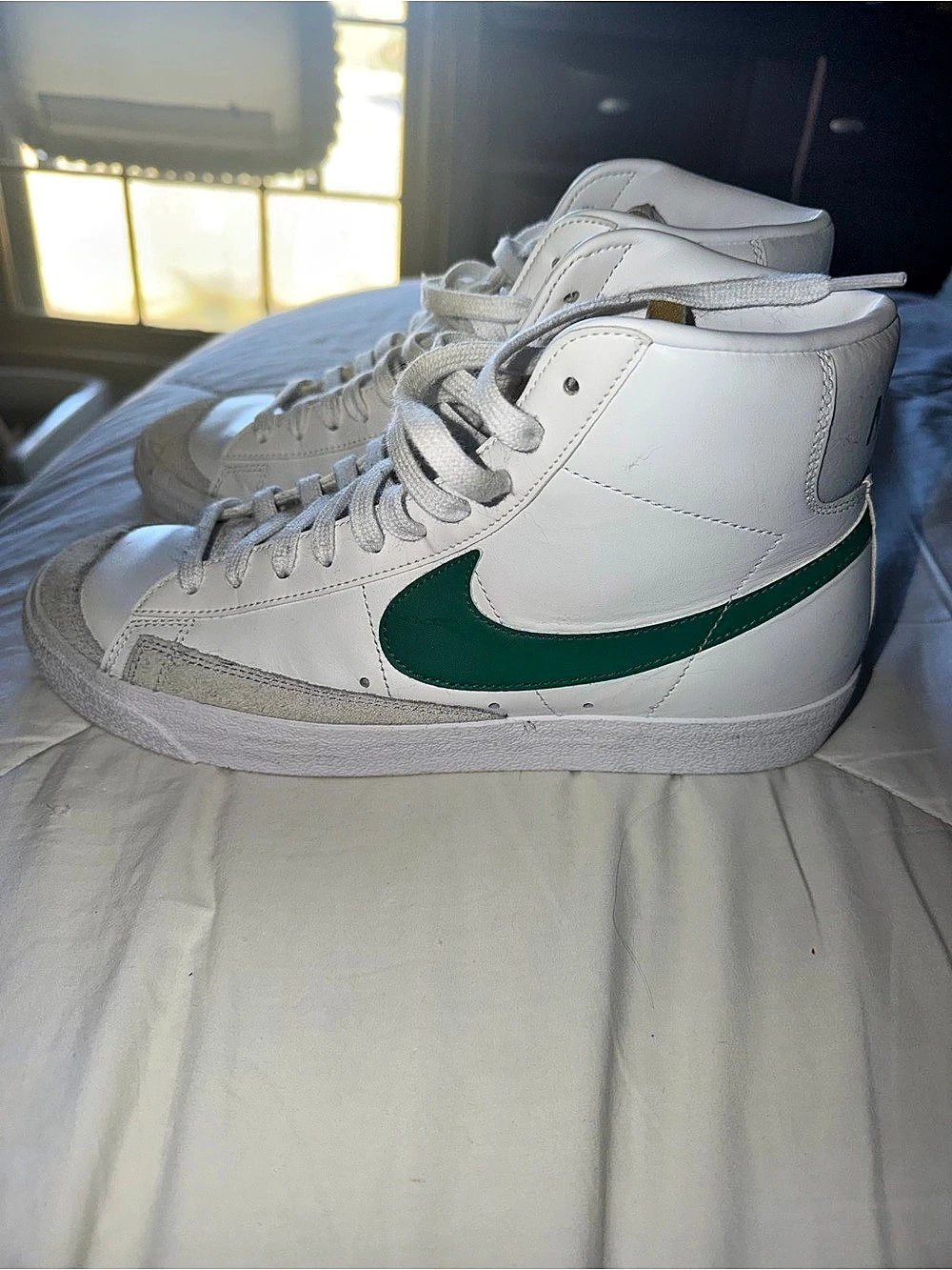 Nike Blazer Mid '77 Vintage White Pine Green Sneakers